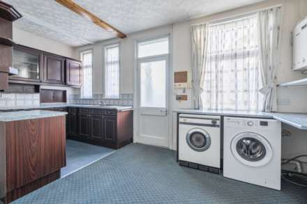 Callington. PL17, Image 16