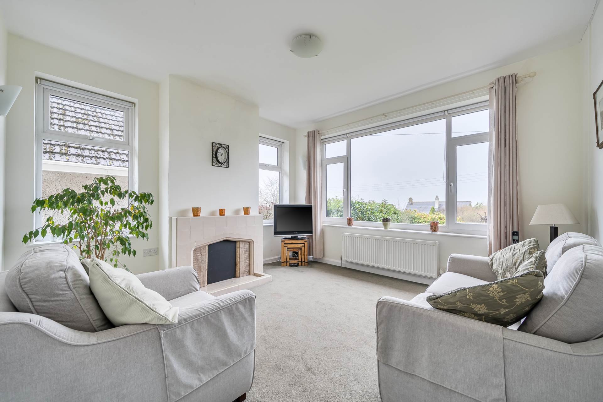 Kelly Bray. Callington PL17, Image 3