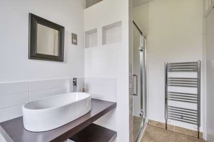 Kelly Bray. Callington PL17, Image 6