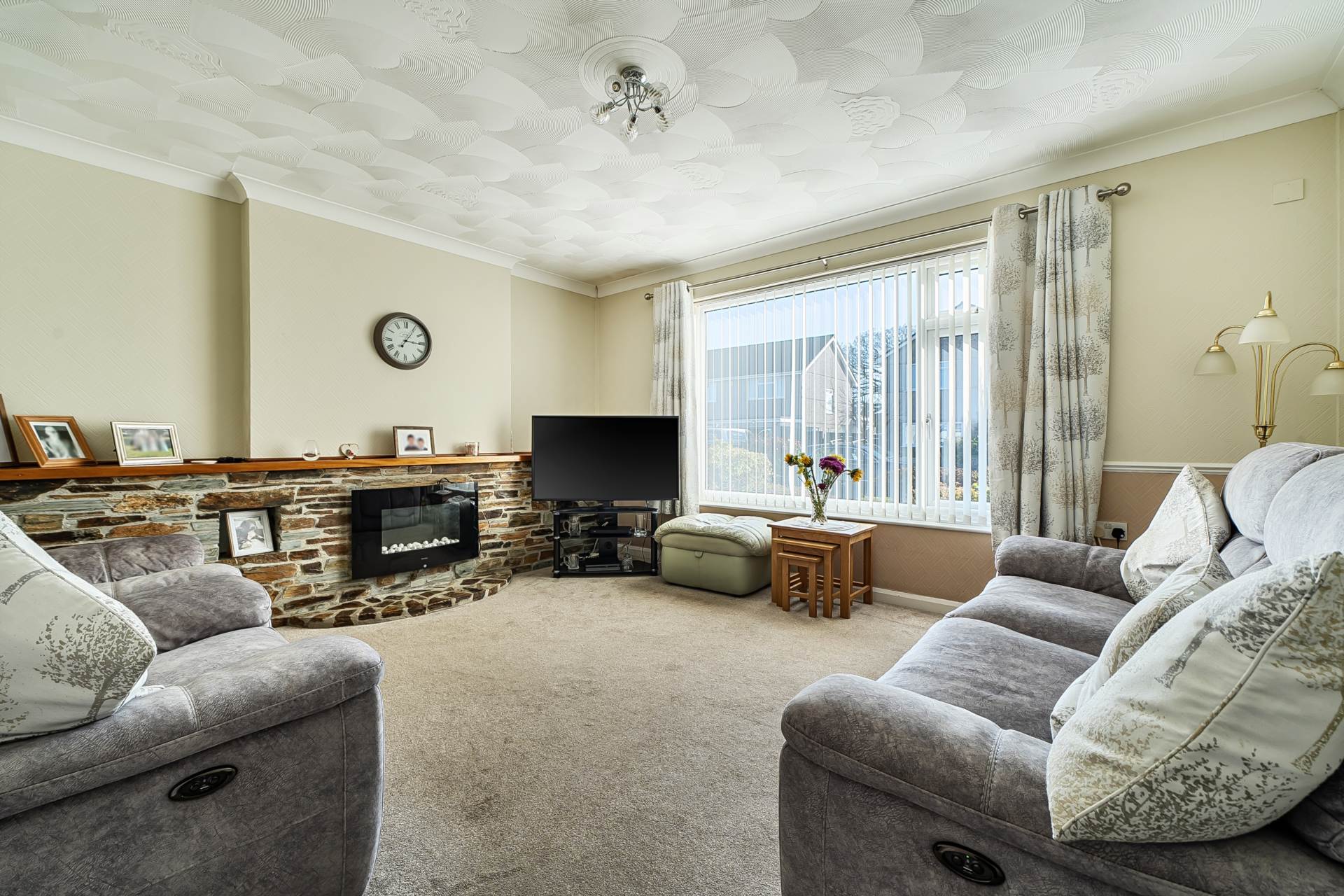 Callington. PL17, Image 2