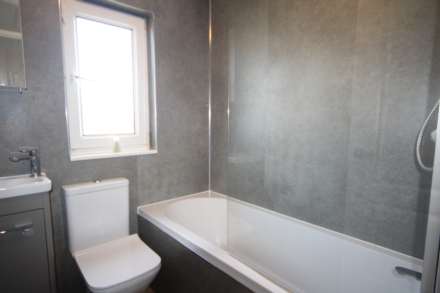 Saltash. PL12, Image 6