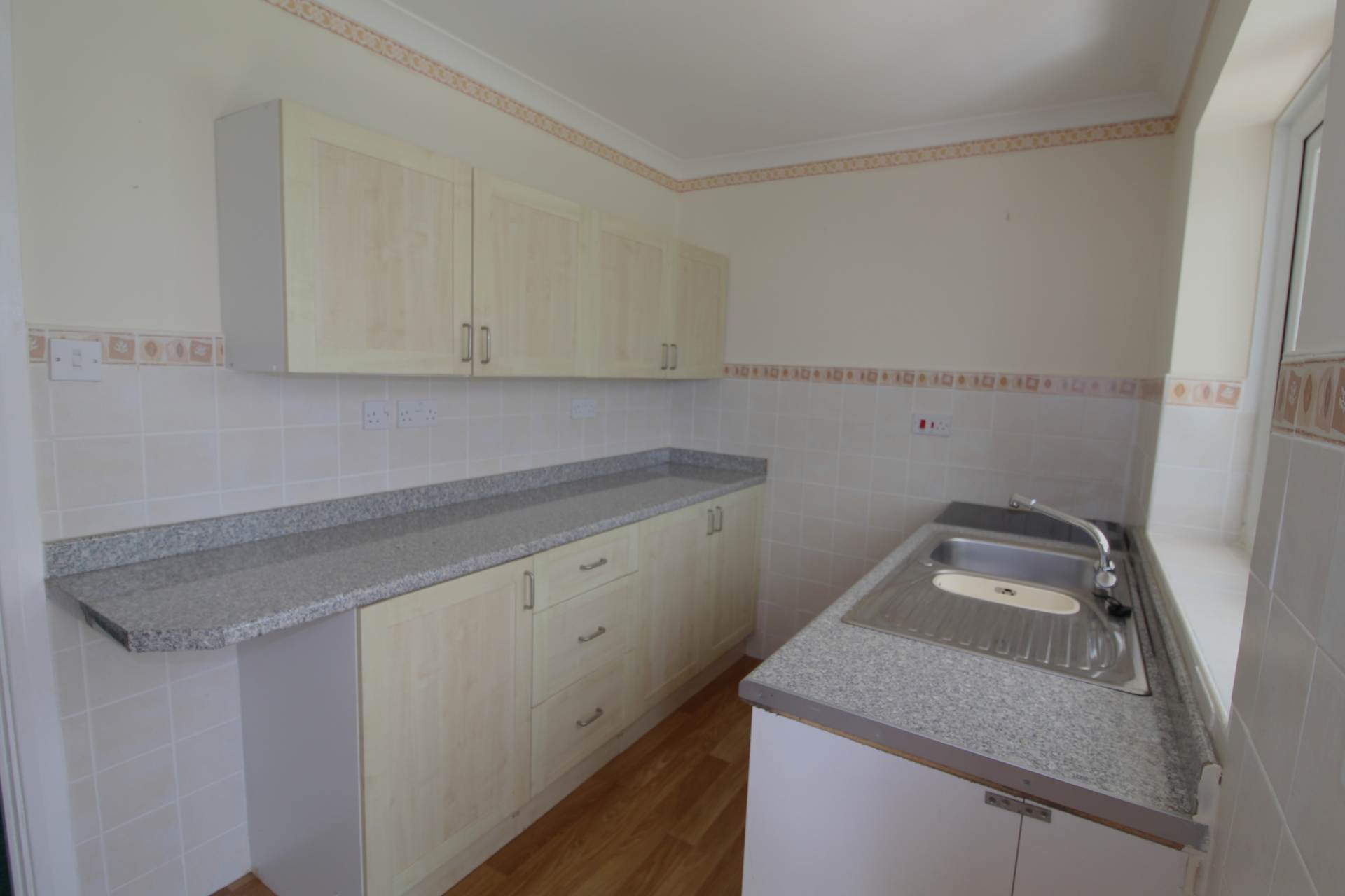 Callington. PL17, Image 7