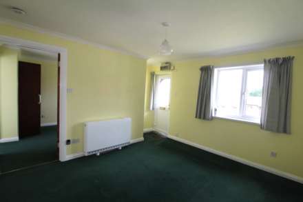 Callington. PL17, Image 2