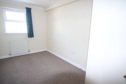 Harris Close, Kelly Bray, Image 6