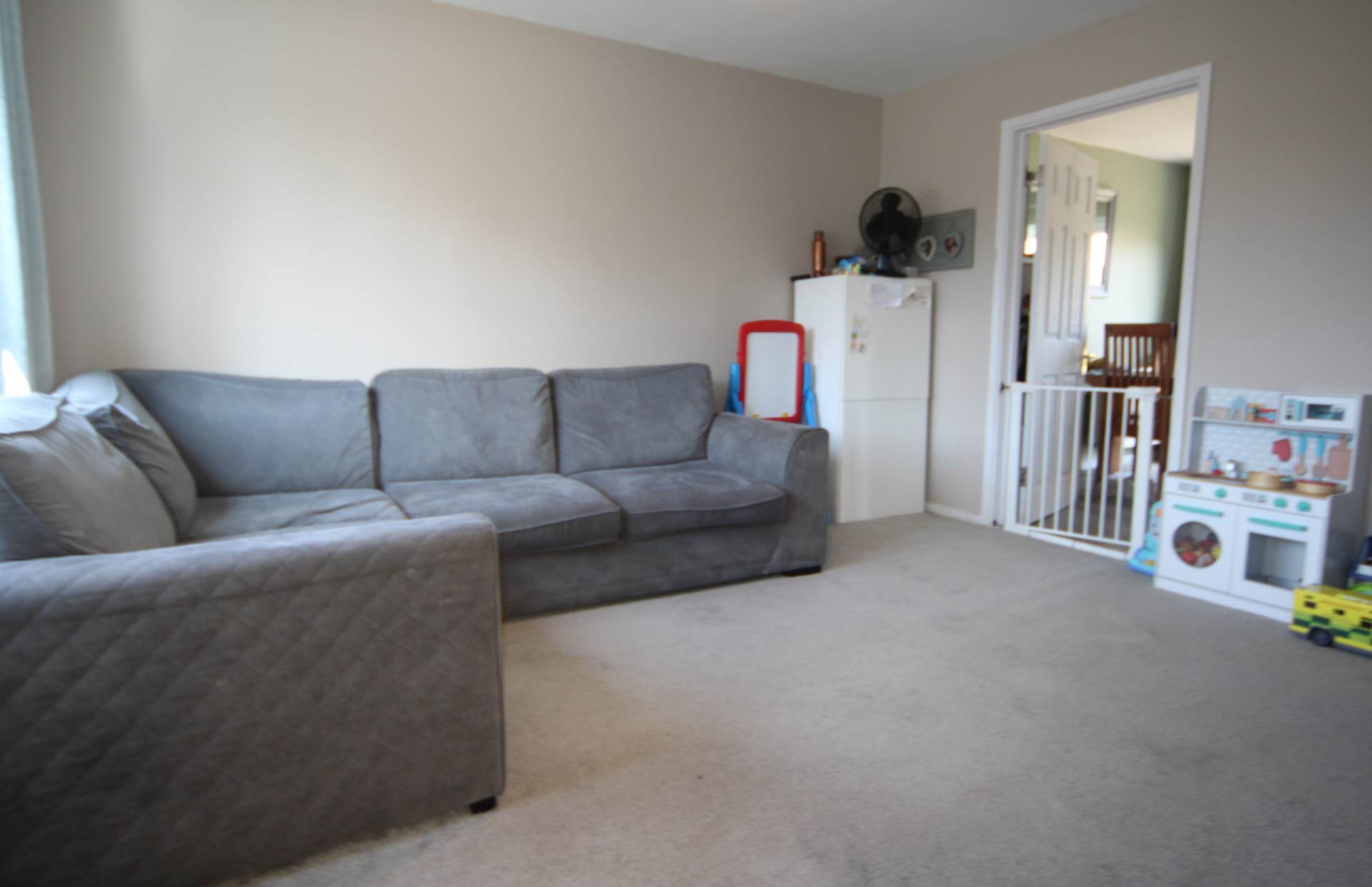 Callington. PL17, Image 4