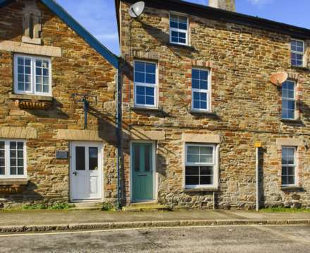 Well Street, Callington, Image 1