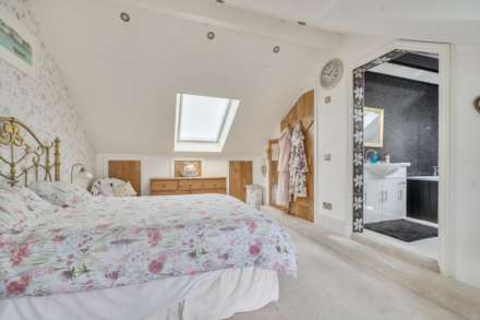 Rising Sun, Callington, Image 17