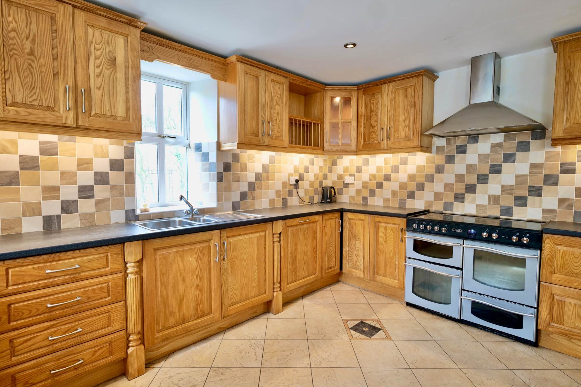 Castlewrixon South, Ballyhea, Charleville, Co. Cork P56 NF72 Castlewrixon South, Ballyhea, Charleville, Co. Cork P56 NF72