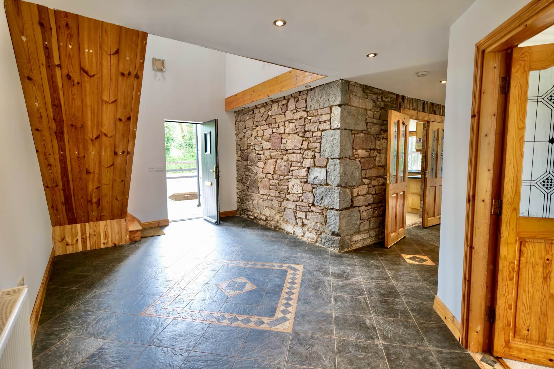 Castlewrixon South, Ballyhea, Charleville, Co. Cork P56 NF72 Castlewrixon South, Ballyhea, Charleville, Co. Cork P56 NF72