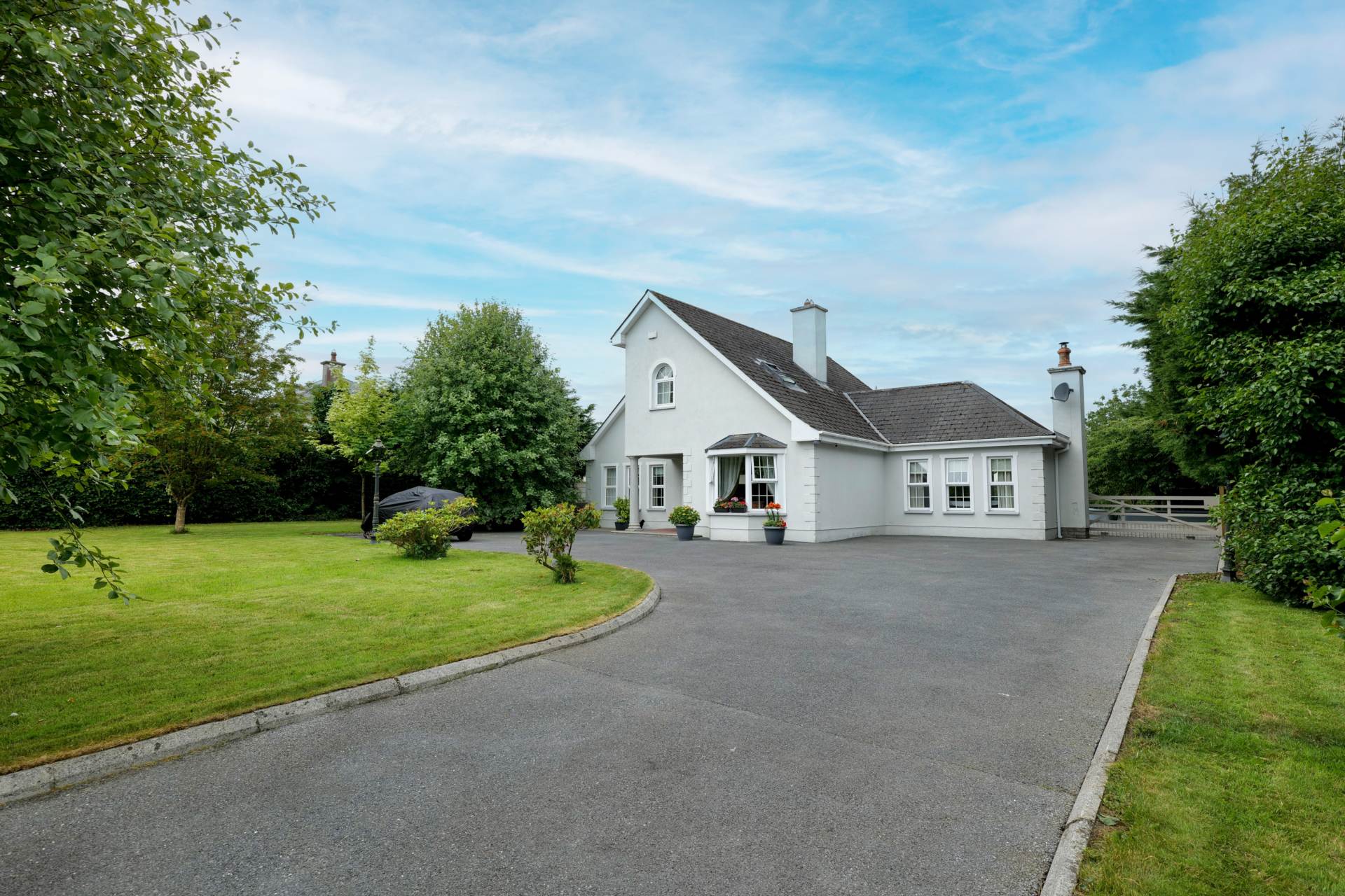 Cooleens, Charleville, Co. Cork P56 Y048 Cooleens, Charleville, Co. Cork P56 Y048