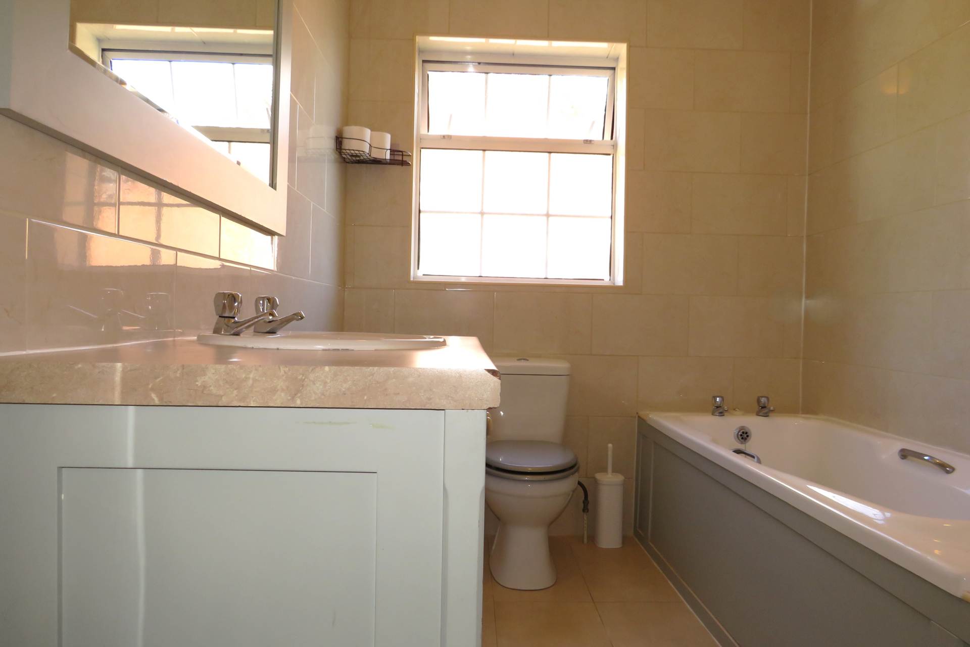 14 Vale Close, Charleville, Co. Cork P56 KF88 14 Vale Close, Charleville, Co. Cork P56 KF88