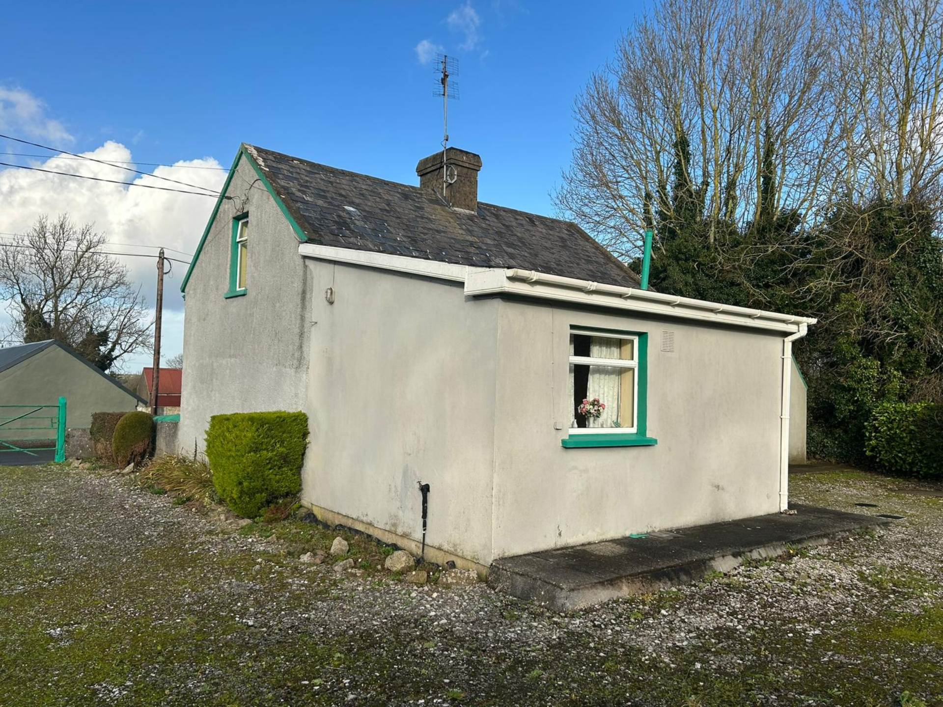 Jamestown, Effin, Kilmallock, Co. Limerick V35 D920 Jamestown, Effin, Kilmallock, Co. Limerick V35 D920