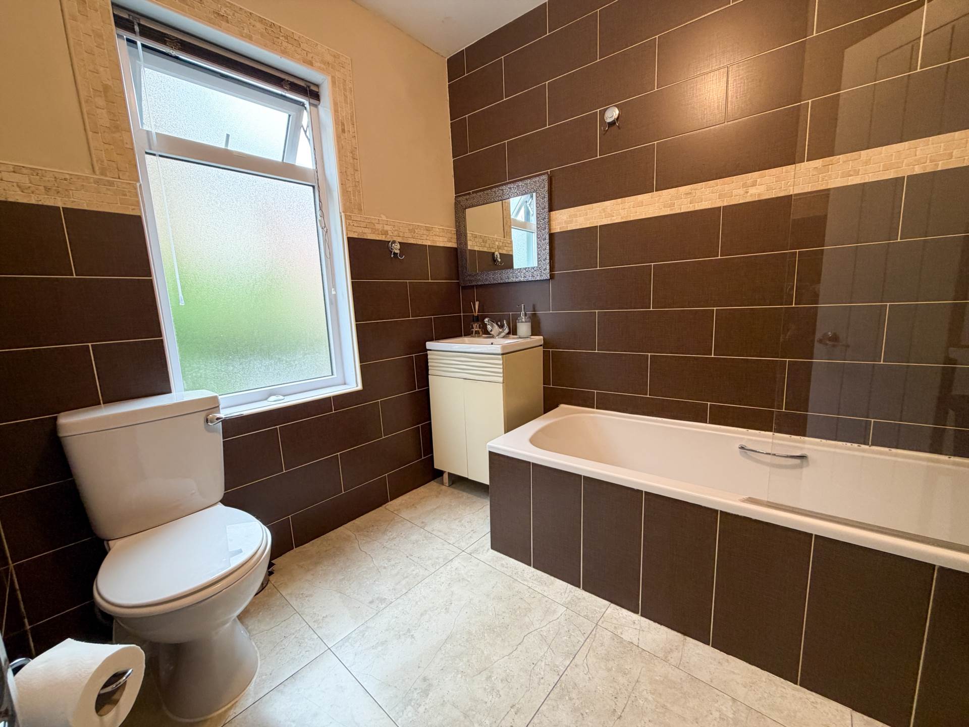 Saint Clement`s Villas, Windmill Street, V94 A72X