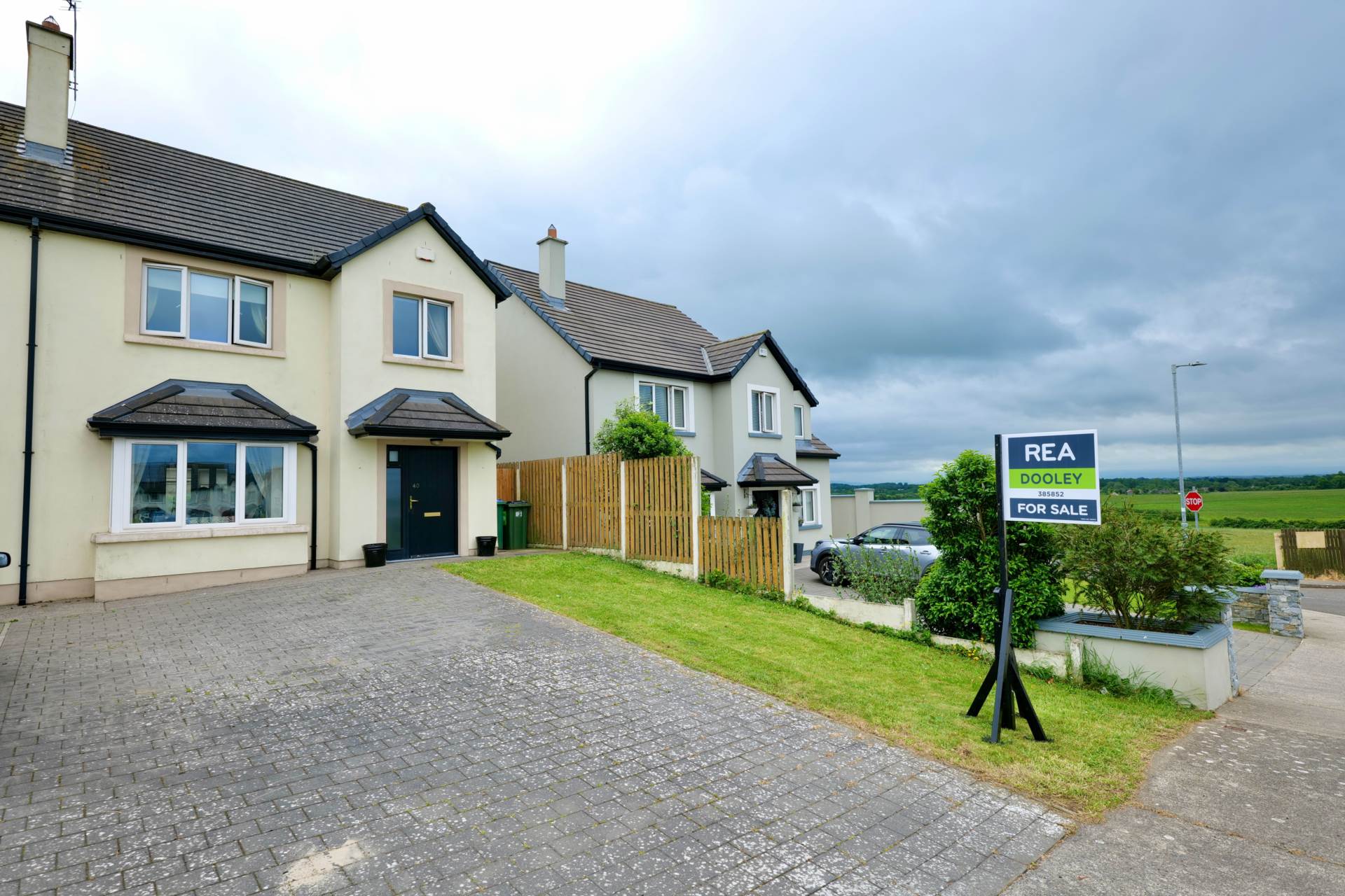 No. 40 Cluain Ard, Fedamore, Co. Limerick – V35 Y443 No. 40 Cluain Ard, Fedamore, Co. Limerick – V35 Y443