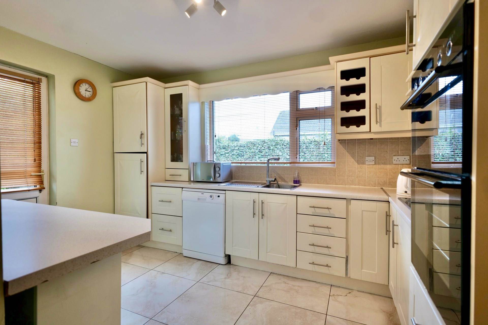 No. 12 Garravogue Road, Raheen, Limerick – V94 AKN9