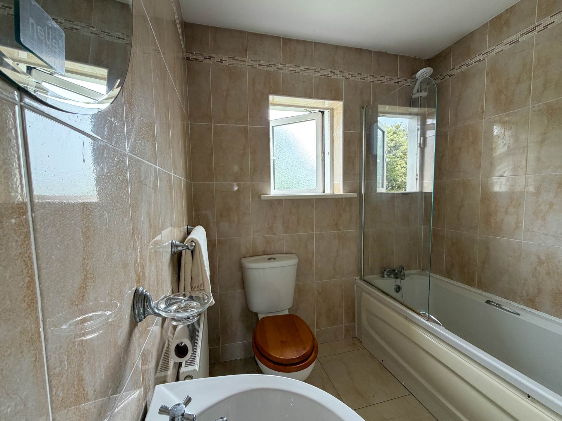 No. 25 Cragaun, Fr Russell Road, Dooradoyle, Limerick – V94 E8HY No. 25 Cragaun, Fr Russell Road, Dooradoyle, Limerick – V94 E8HY