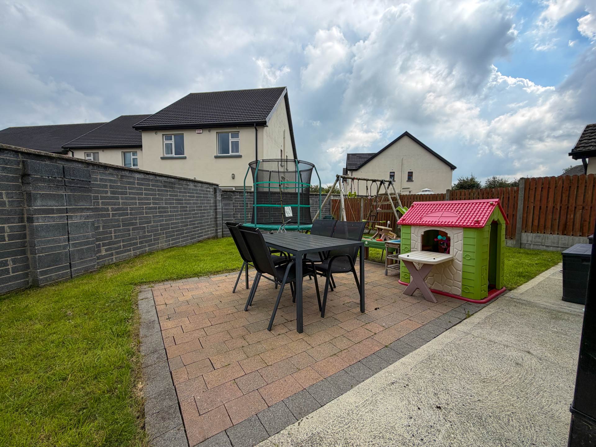 No. 9 The Crescent, Ros Mor, Crossagalla, Limerick – V94 65N3