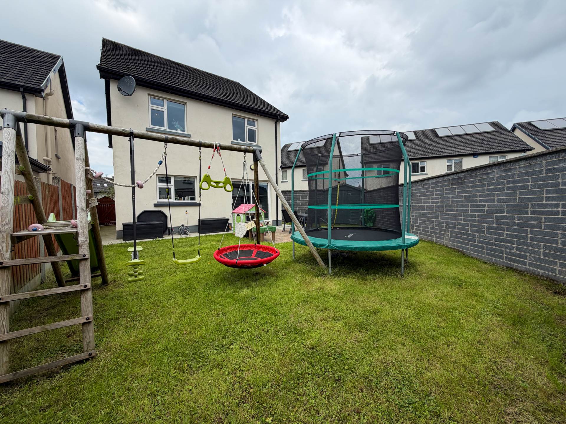 No. 9 The Crescent, Ros Mor, Crossagalla, Limerick – V94 65N3