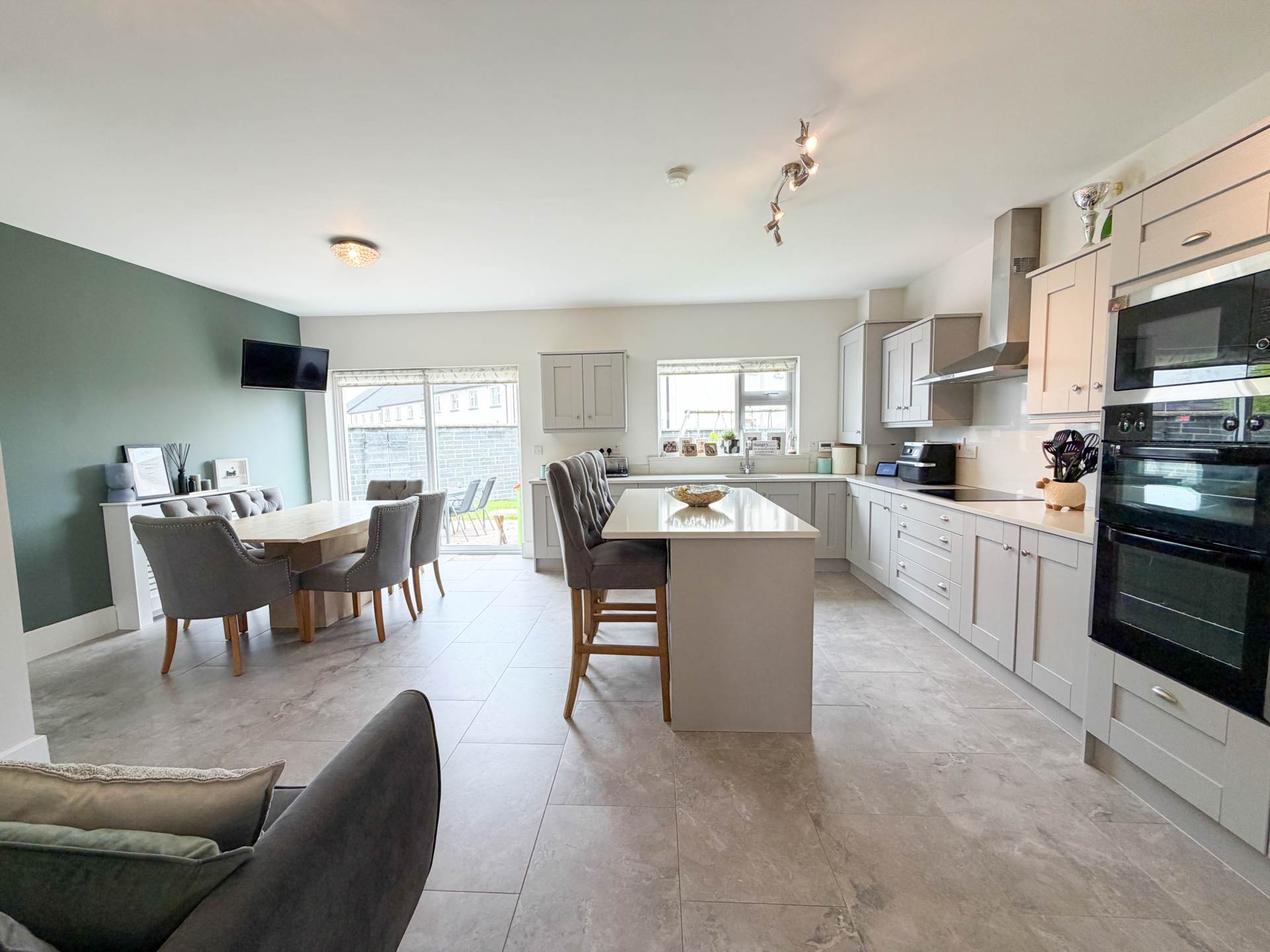 No. 9 The Crescent, Ros Mor, Crossagalla, Limerick – V94 65N3