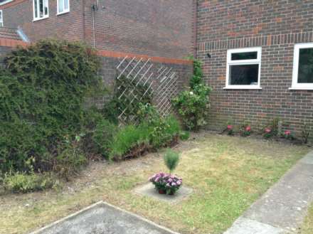 Sandringham Court, Dorchester, Image 6