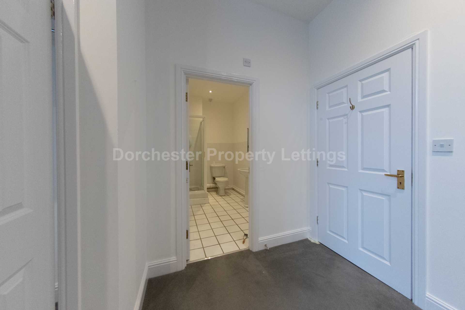 Redwood House, Charminster, Image 16