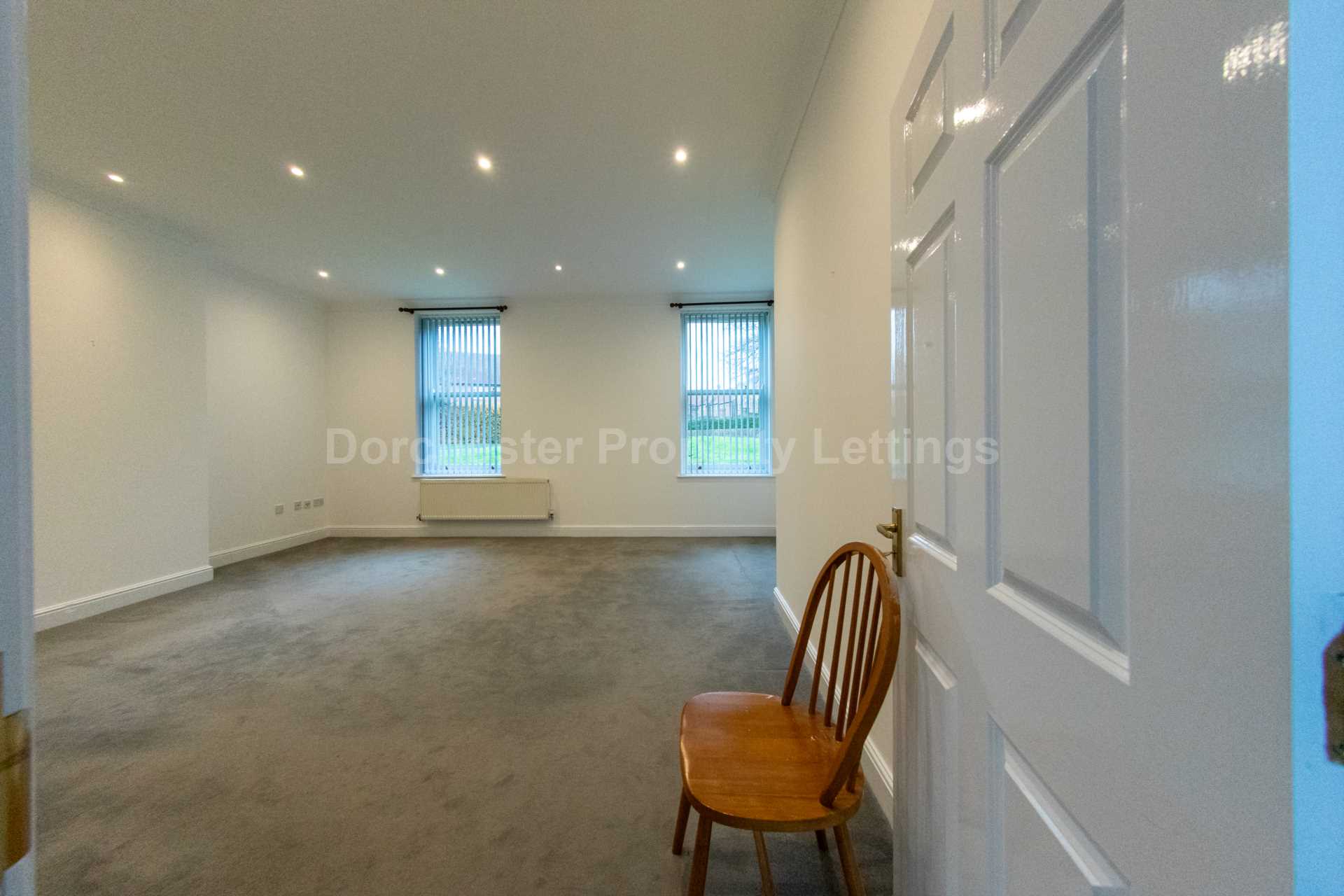 Redwood House, Charminster, Image 21