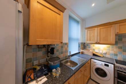 Redwood House, Charminster, Image 13