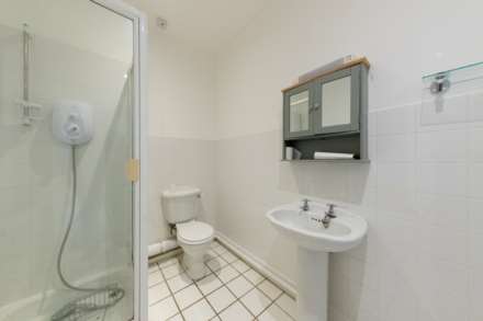 Redwood House, Charminster, Image 18