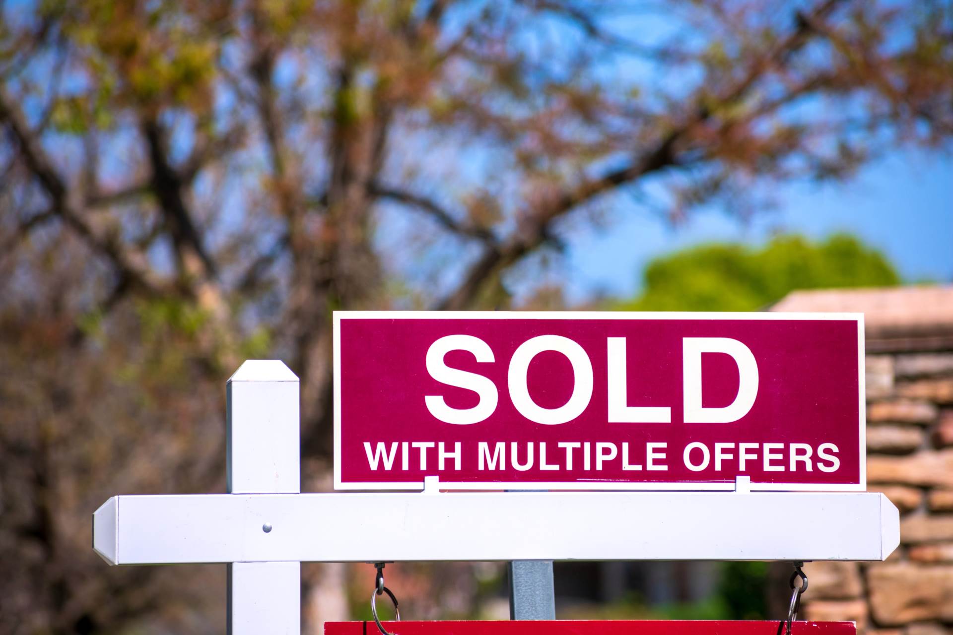 Knowing which offer to accept on your home