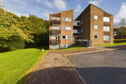 Elmcroft Court, Fern Drive, Furnished, Available 20/01/24, Image 1