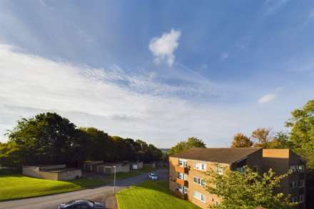 Elmcroft Court, Fern Drive, Furnished, Available 20/01/24, Image 9