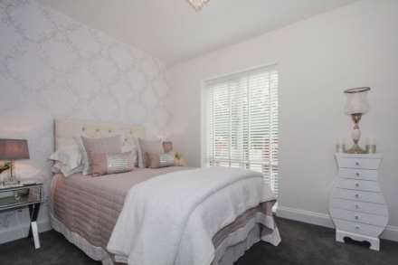 OFF LEVERSTOCK GREEN ROAD, FLAT 4, SHERPA HOUSE, BRAND NEW WITH PARKING AND OUTSIDE SPACE, HP2 4HN, Image 1