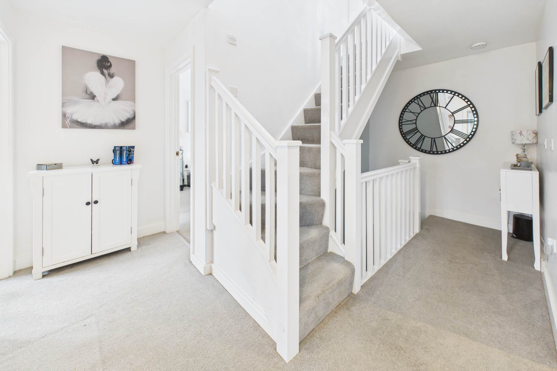 Kingcup Avenue, Leverstock Green, Image 12
