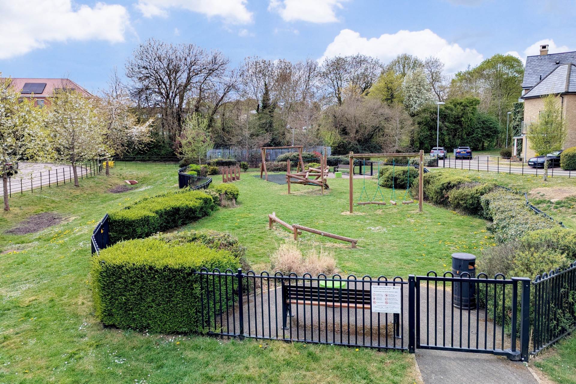 Kingcup Avenue, Leverstock Green, Image 20