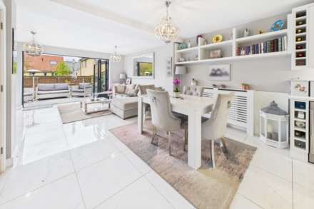 Kingcup Avenue, Leverstock Green, Image 3