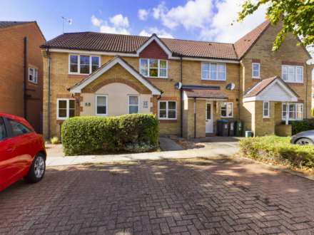 2 DOUBLE BED HOUSE - PARKING - BOXMOOR VILLAGE, HP1, Image 9