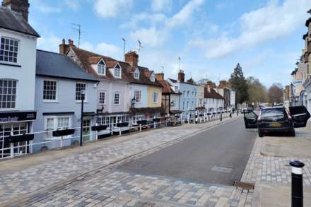 High Street, Old Town, Image 10