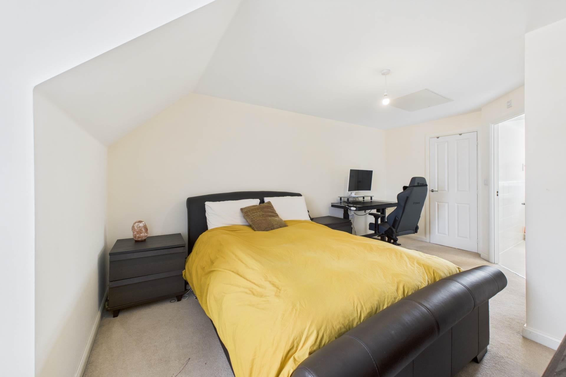 Shearwater Road, Aspen Park, Image 11