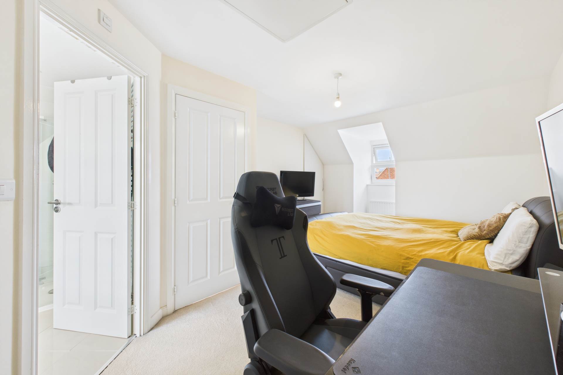 Shearwater Road, Aspen Park, Image 12