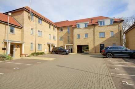 2 DOUBLE BED APARTMENT WITH 2 PARKING SPACES ON MODERN DEVELOPMENT., Image 11