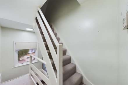 Glenview Road, Boxmoor, Image 15