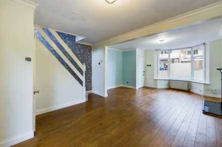 Glenview Road, Boxmoor, Image 3