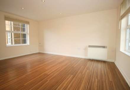 2 BED APARTMENT IN APSLEY - AVAILABLE NOW!, Image 5