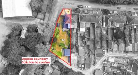 DEVELOPMENT PLOT TO THE REAR, AND ADJACENT TO, EXISTING CHARACTER PROPERTY - Glenview Road, BOXMOOR, HP1, Image 5