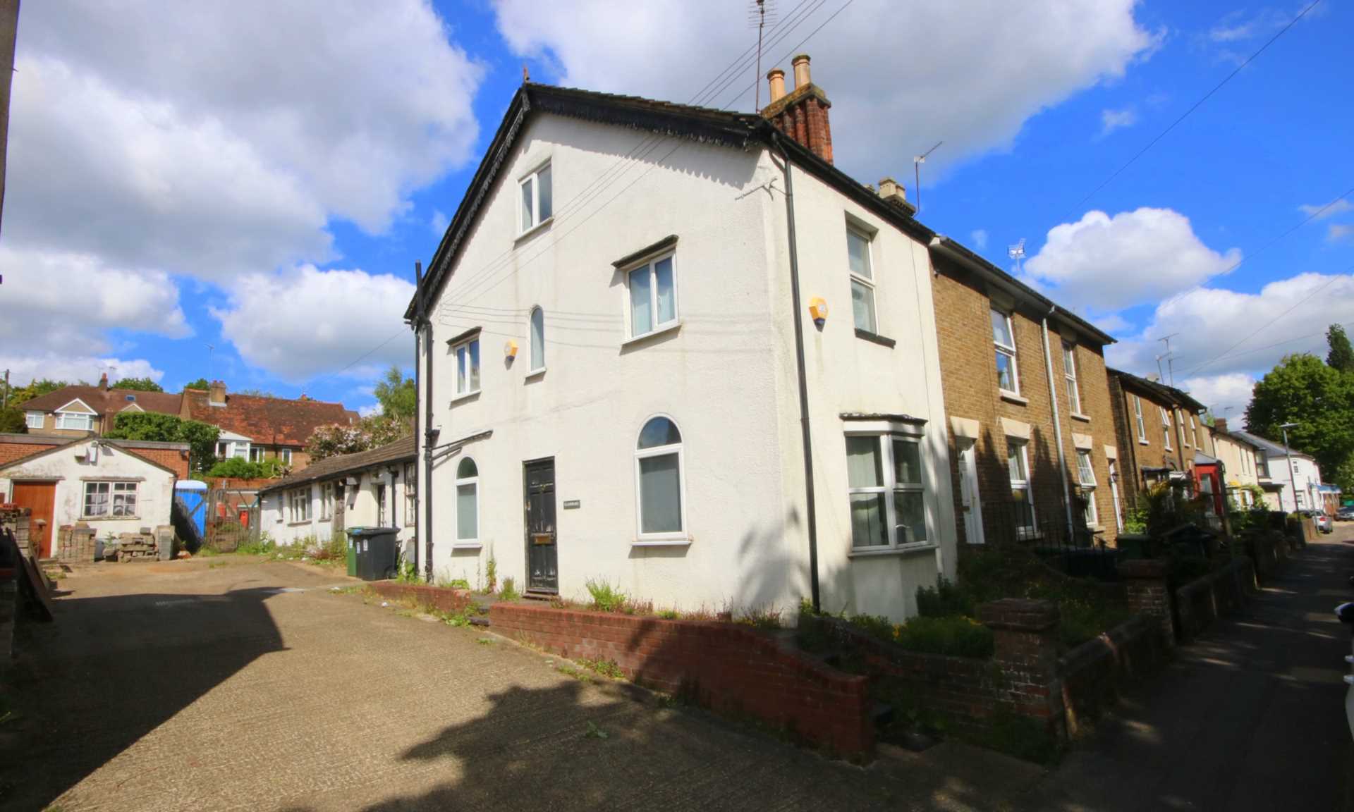 **  DEVELOPERS AWARE - 4 UNITS  **  TOWN CENTRE PERIOD PROPERTY WITH PLANNING APPROVED FOR 3 SEPARATE MIXED SIZED PLOTS, Image 19