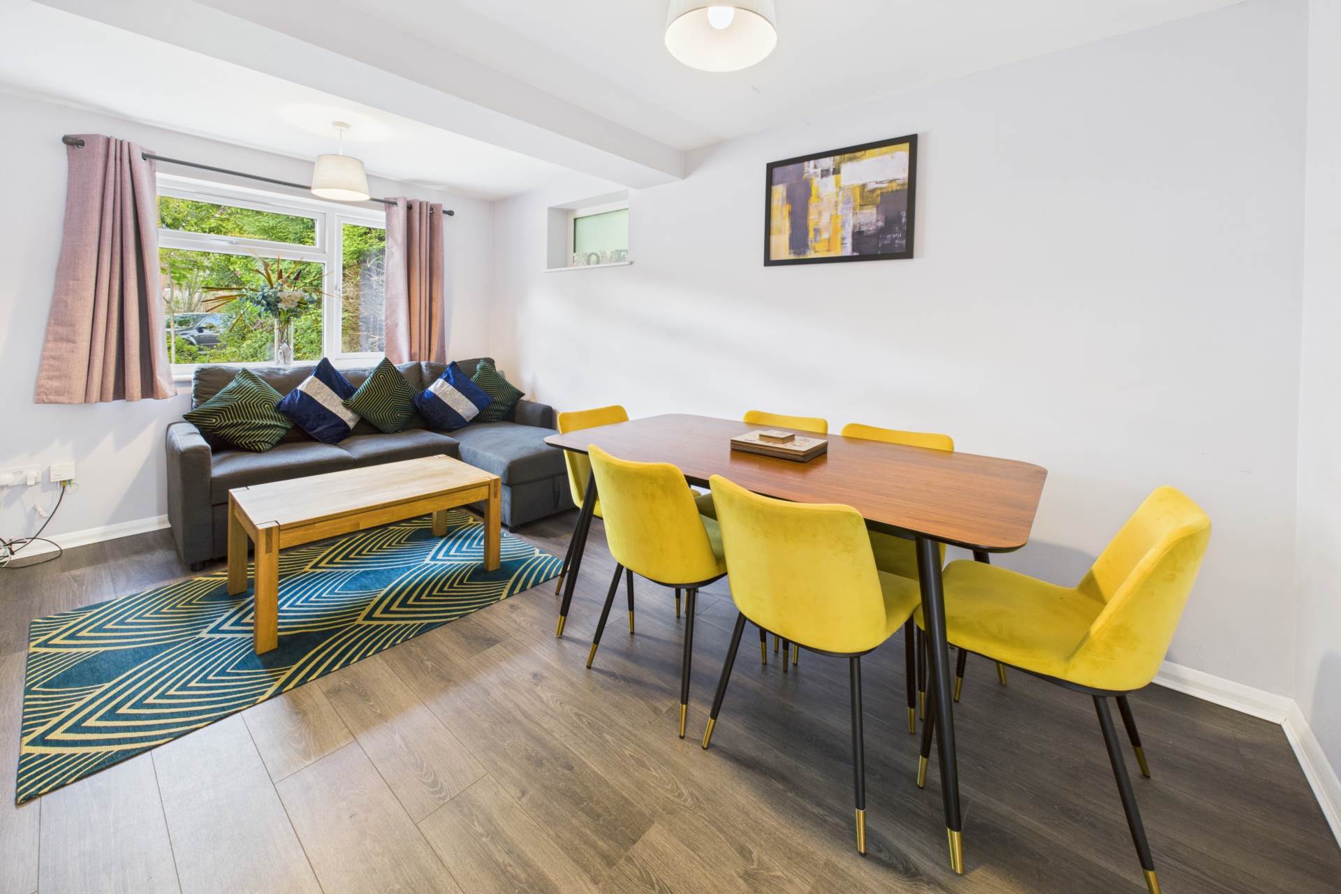 Counters Close, Boxmoor, Image 3