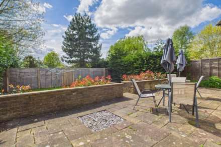 Counters Close, Boxmoor, Image 12