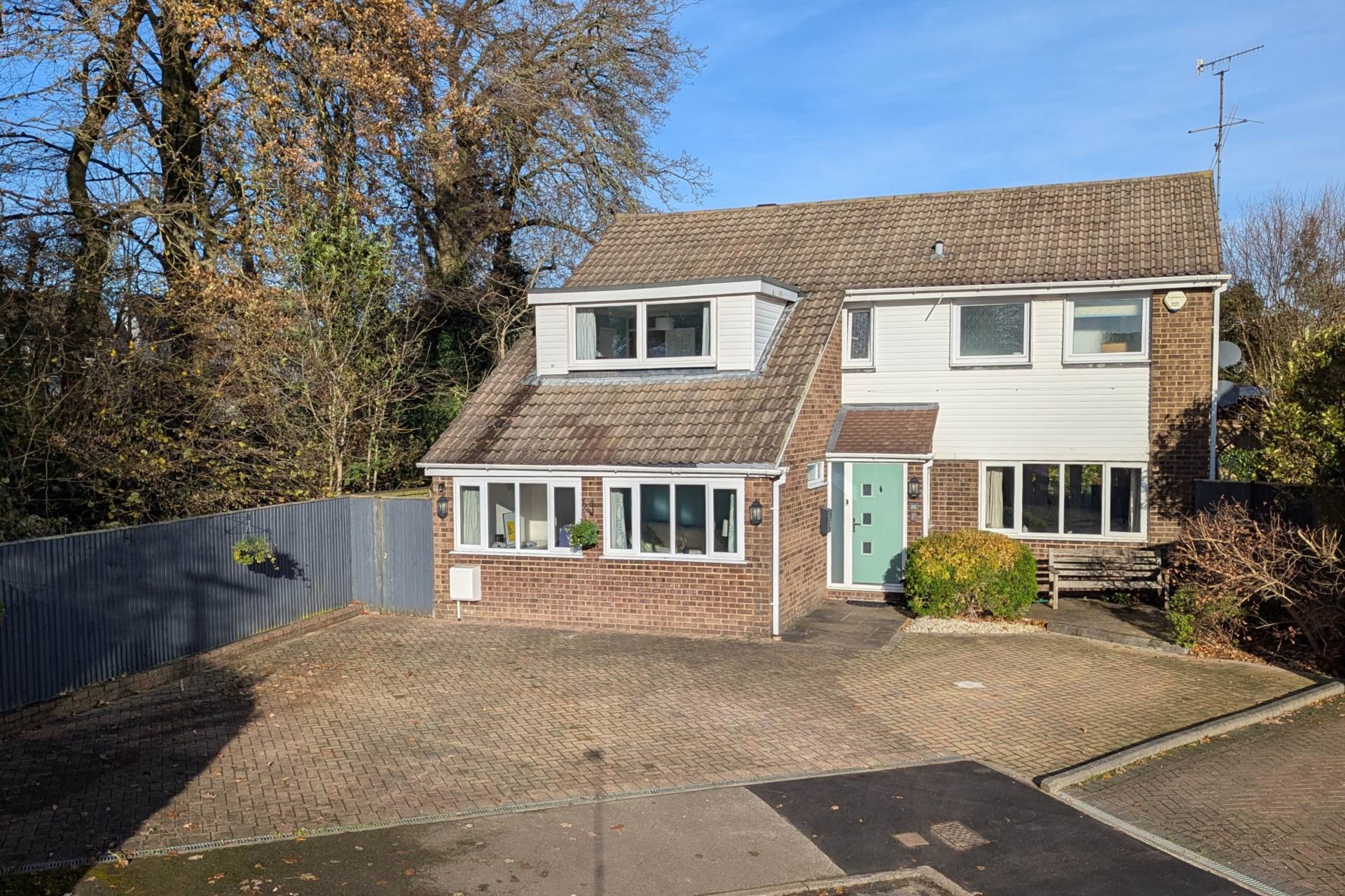 The Crofts, Leverstock Green, Image 1
