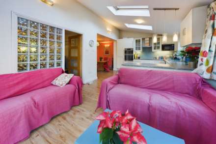 The Crofts, Leverstock Green, Image 33