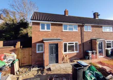 3 Bedroom House, Shrubhill Road, Chaulden, HP1